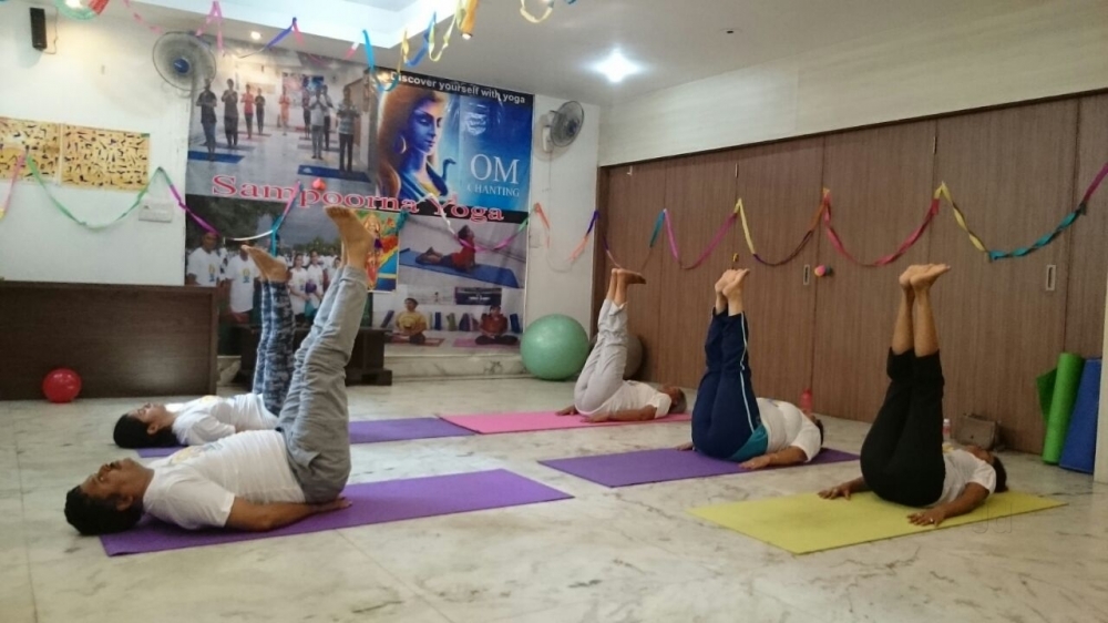 Sampoorna yoga, Noida