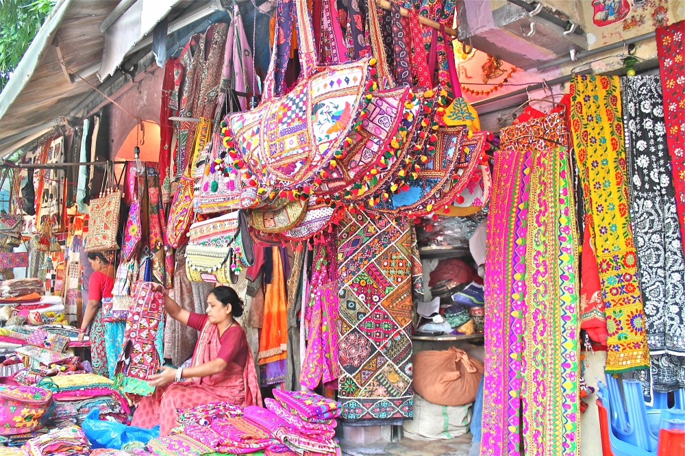 Best Places for Shopping in Delhi | Shopping Markets in Delhi
